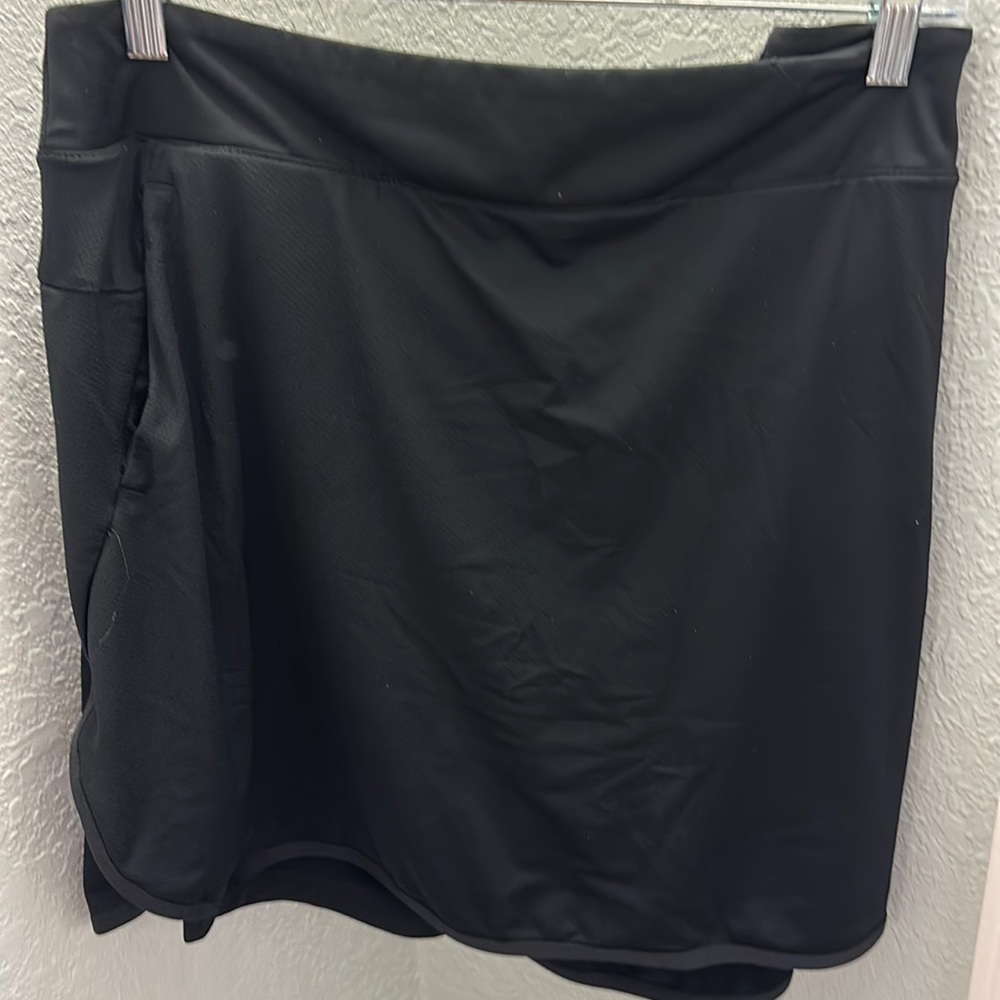 Nike dri-fit skort in black xxl